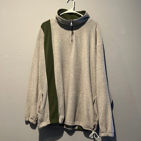 Fleece pullover - Picture 1 of 5